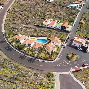 bungalows-los-roques-de-salmor.in-canary-islands.com/