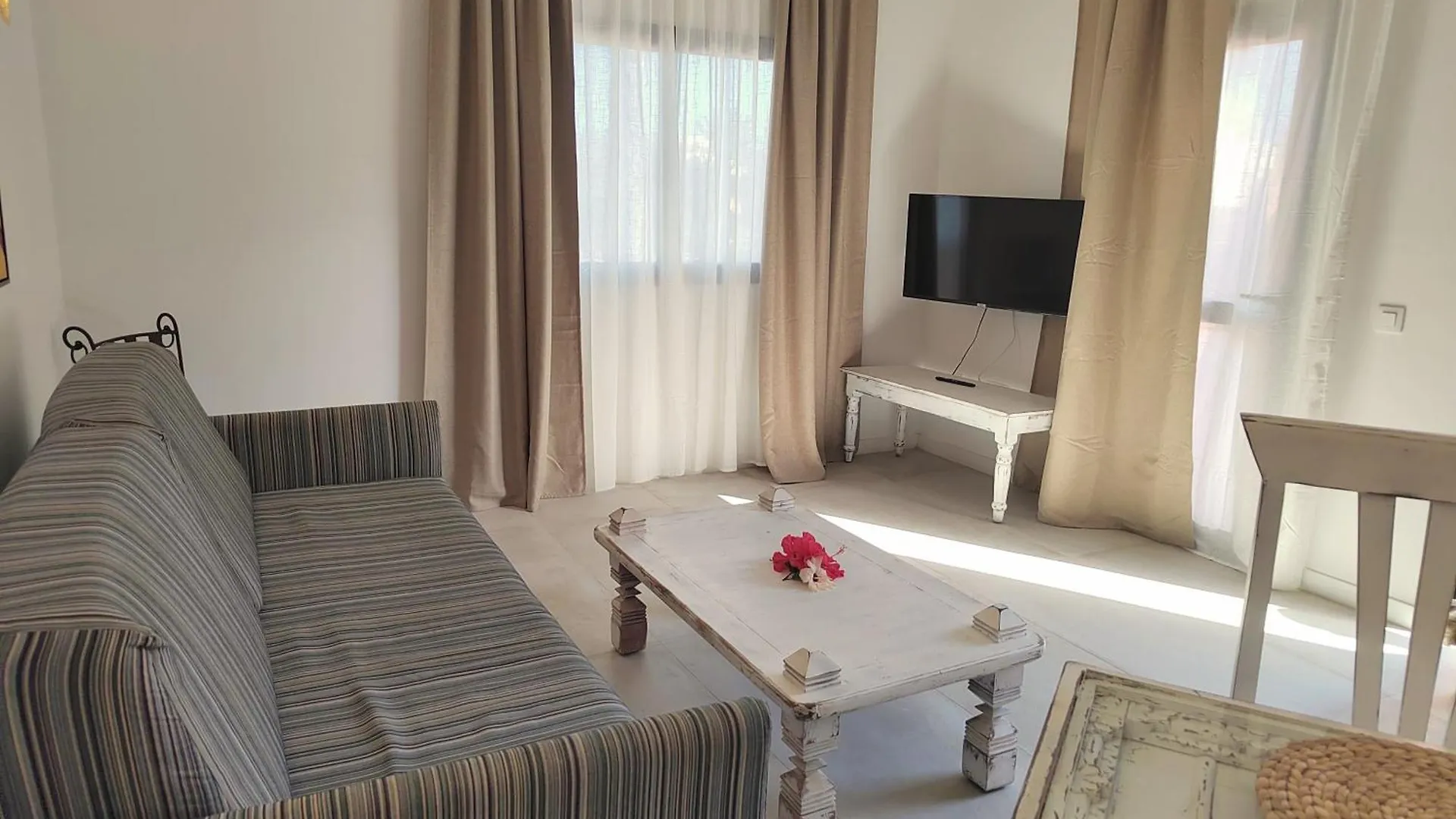 펜션 Tamarindo 27 Pool Front Next To The Dunes, Free Wifi 코라레호 스페인